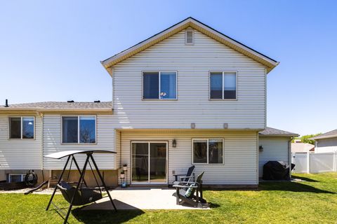Tiny photo for 1547 S 2650 W, Syracuse, UT 84075 (MLS # 2155542)