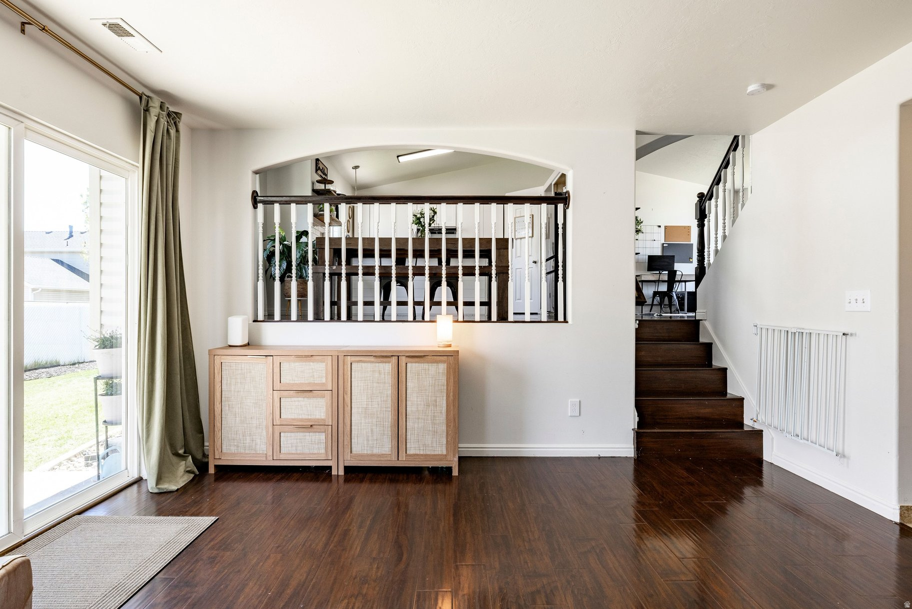 HUCKLEBERRY - Residential