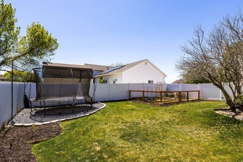 Tiny photo for 1547 S 2650 W, Syracuse, UT 84075 (MLS # 2155542)