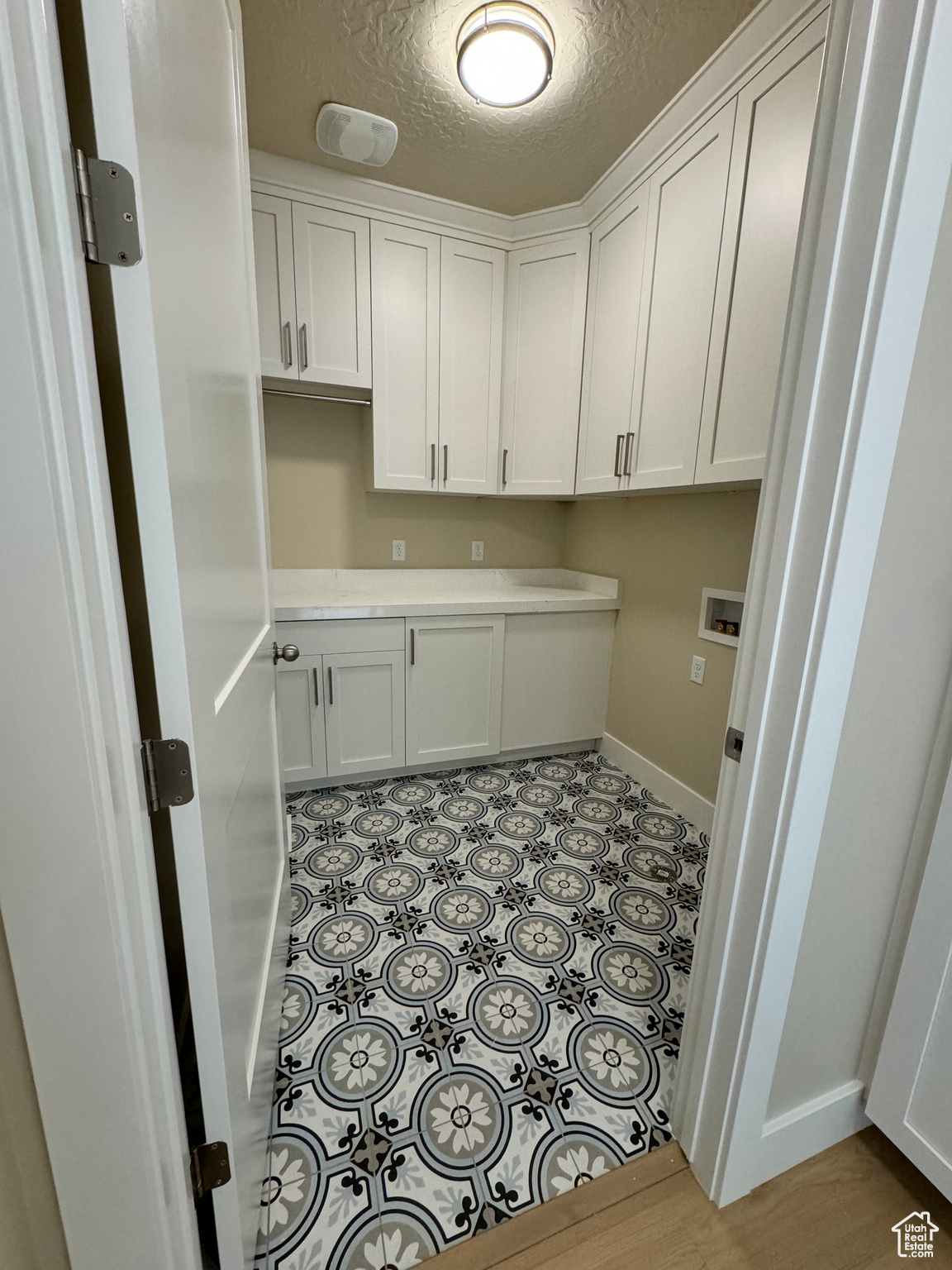 RIVERBEND - Residential