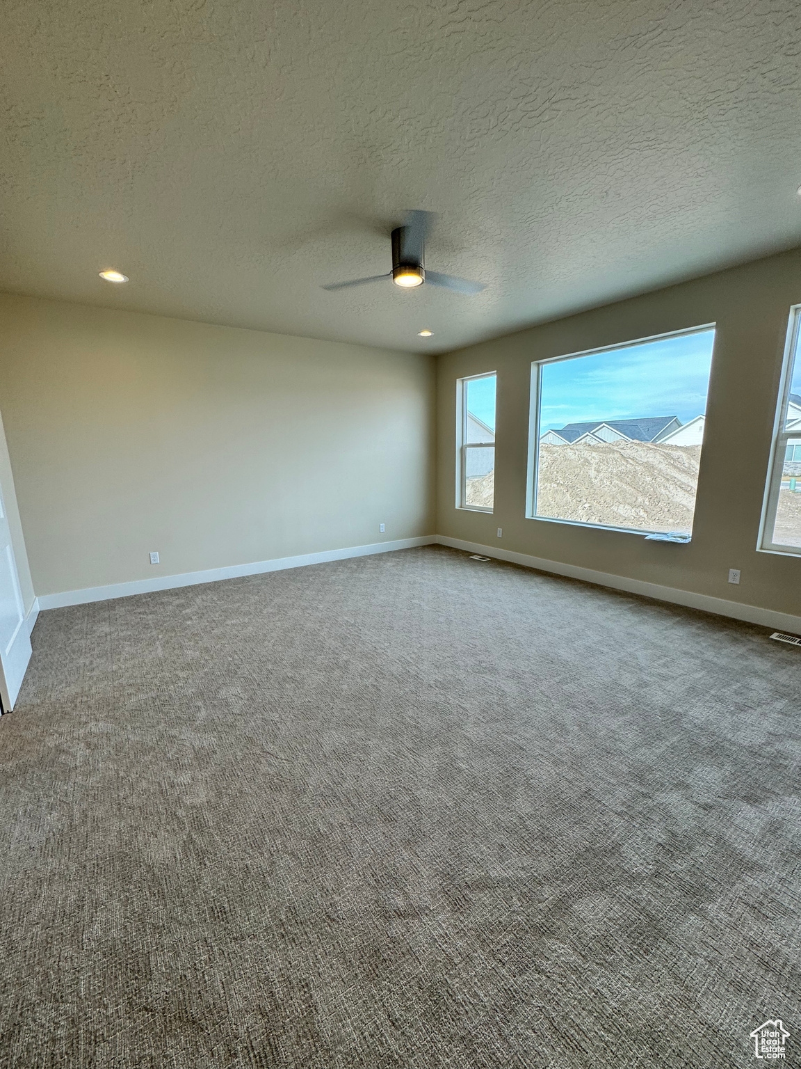 RIVERBEND - Residential