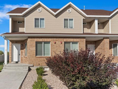 Photo of 1045 S 1200 W #83, Marriott Slaterville, UT 84404 (MLS # 2114136) Photo of 1045 S 1200 W #83, Marriott Slaterville, UT 84404 (MLS # 2114136)