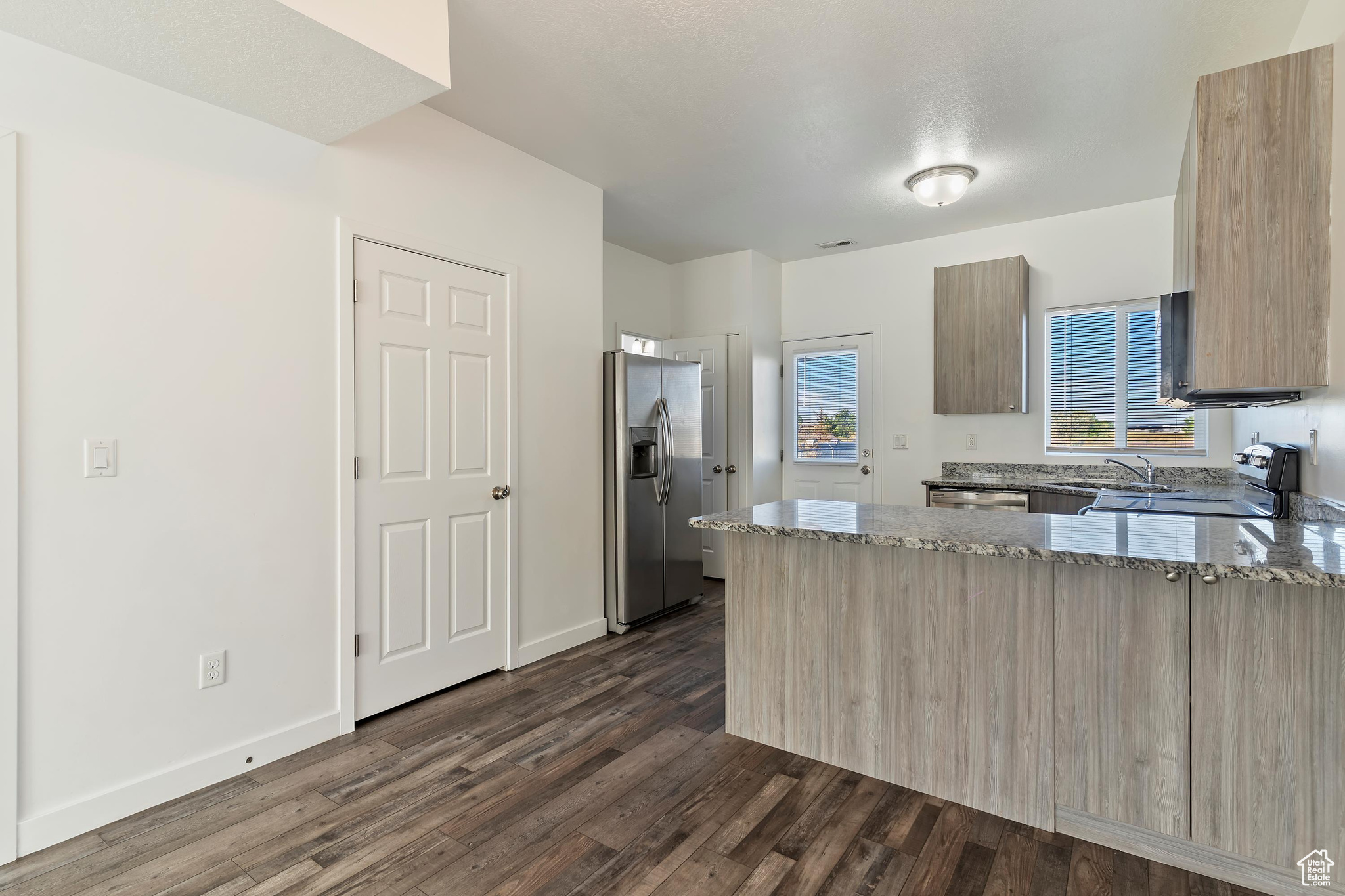 TOWNHOUSE ESTATES - Residential