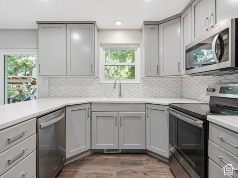 Tiny photo for 431 S 1400 E, Fruit Heights, UT 84037 (MLS # 2188522)
