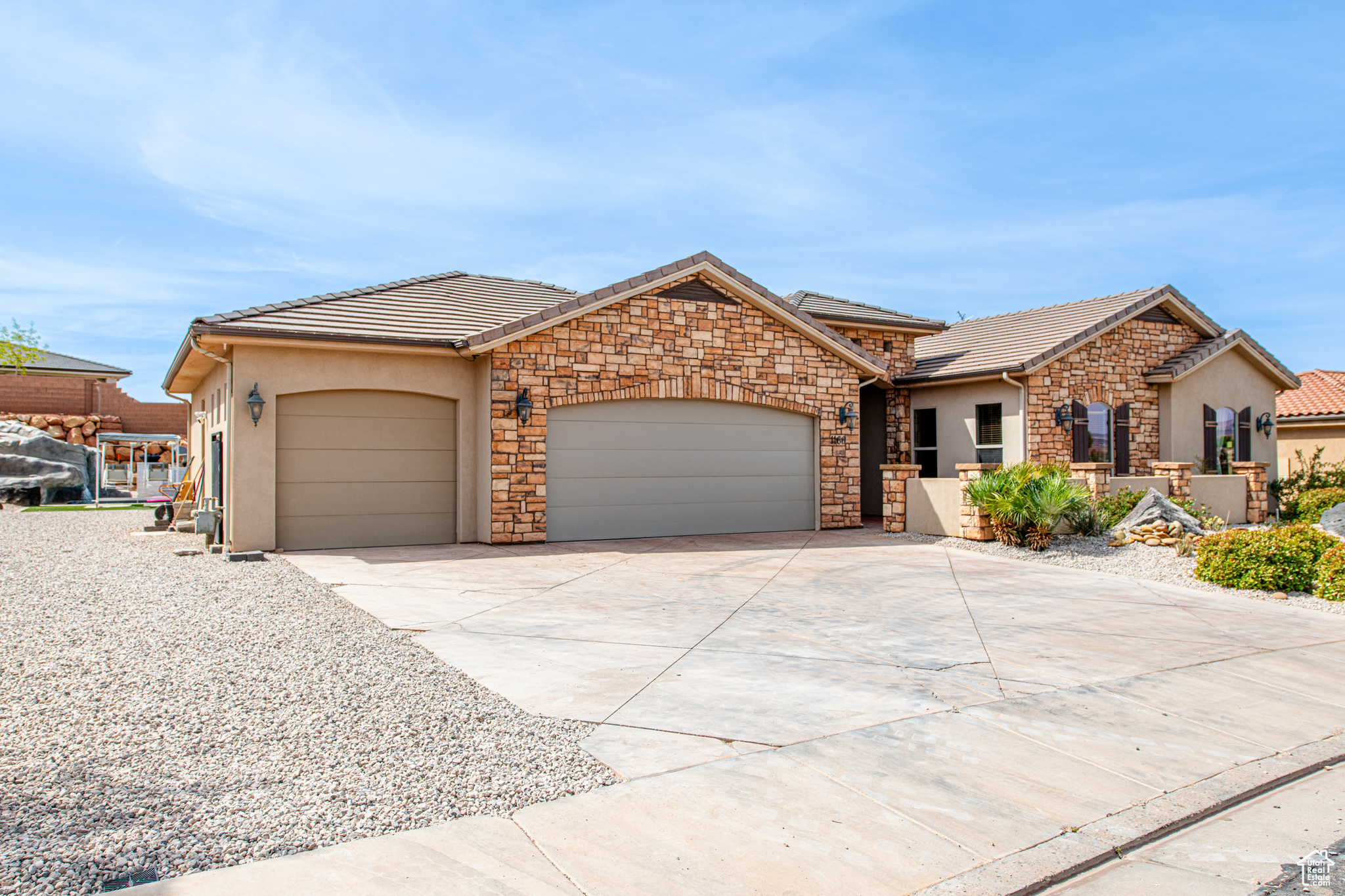 1166 E Colt Ave, Washington, Utah image 5