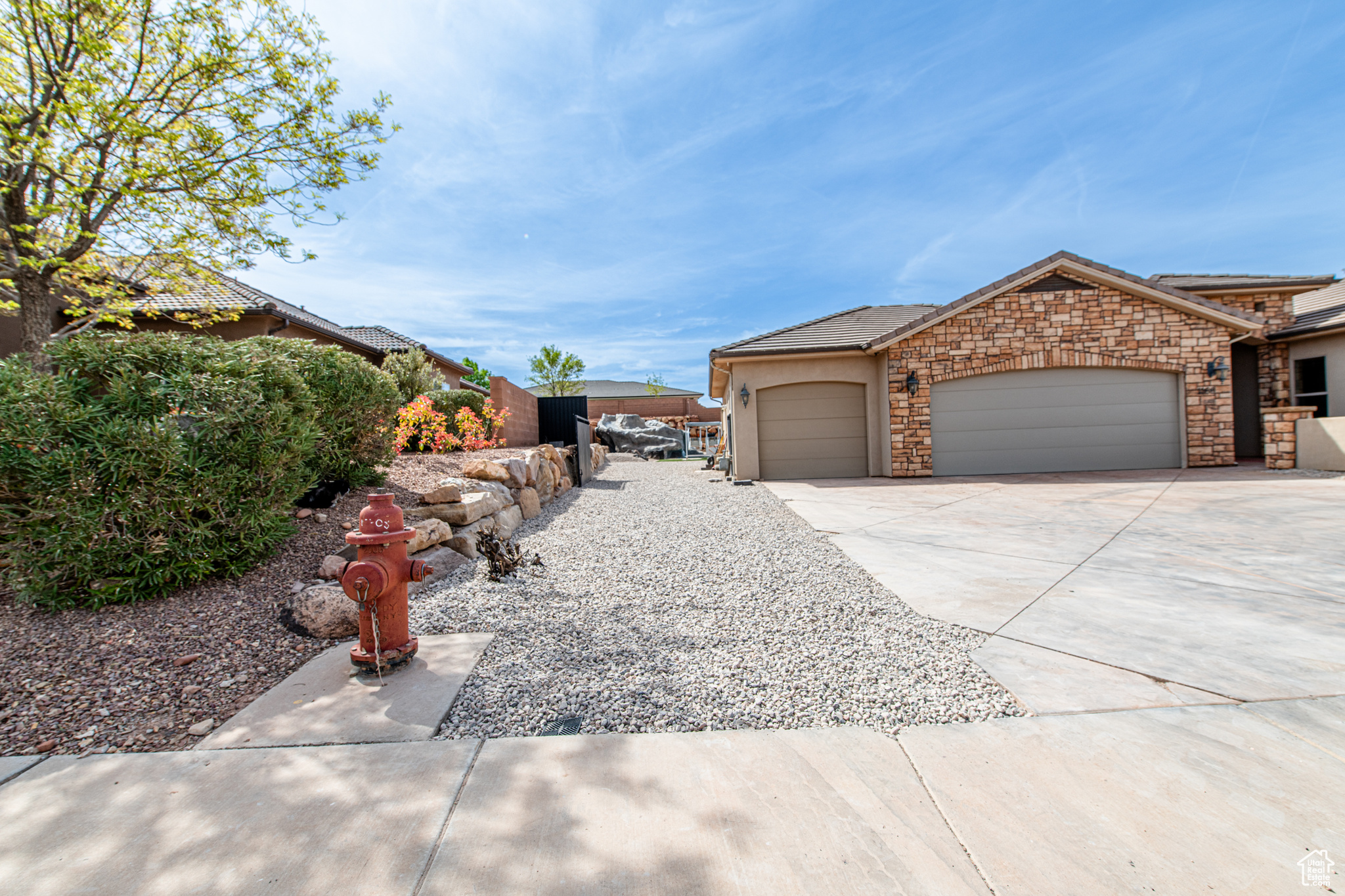 1166 E Colt Ave, Washington, Utah image 6
