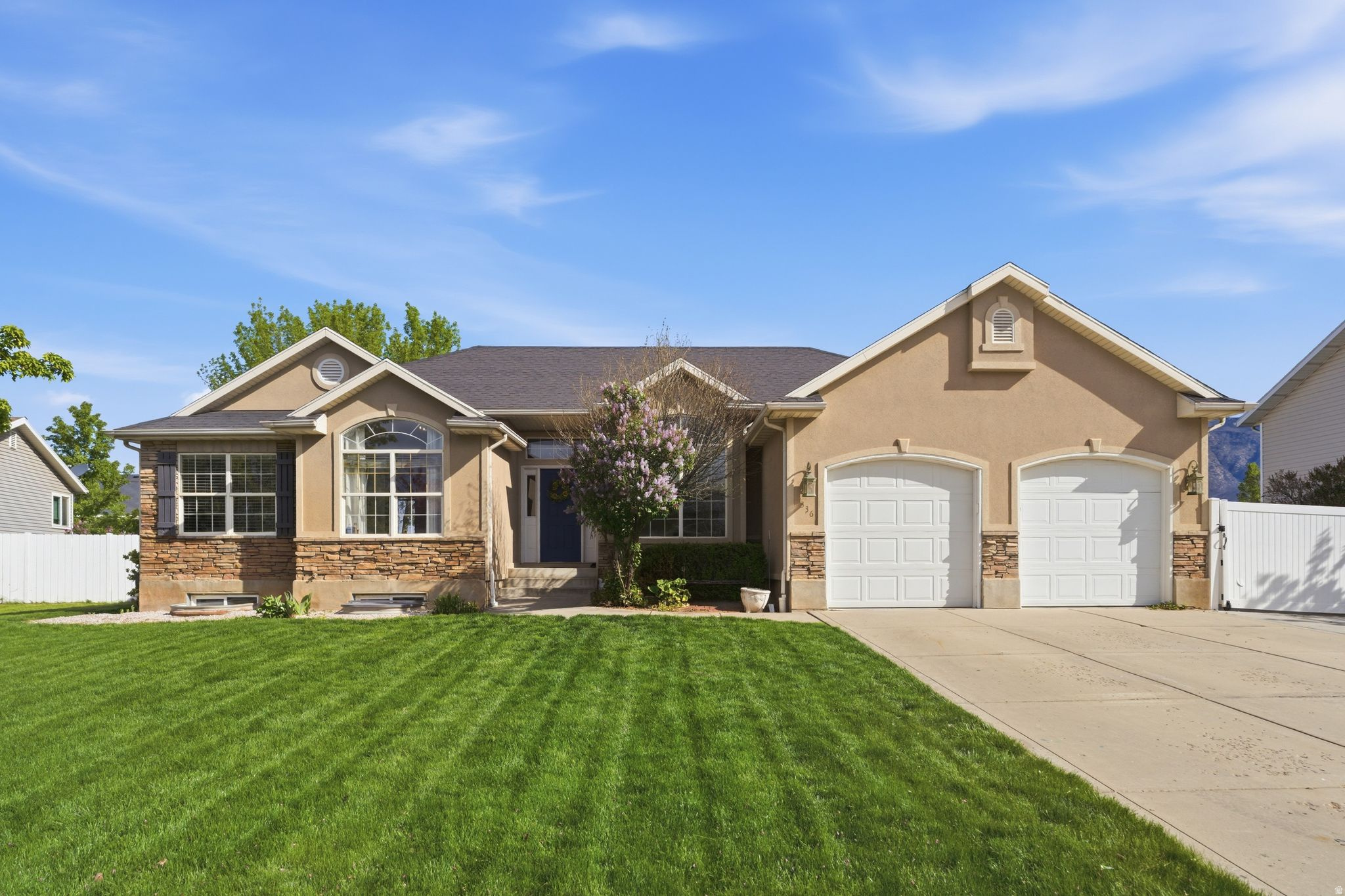 BEN LOMAND - Residential