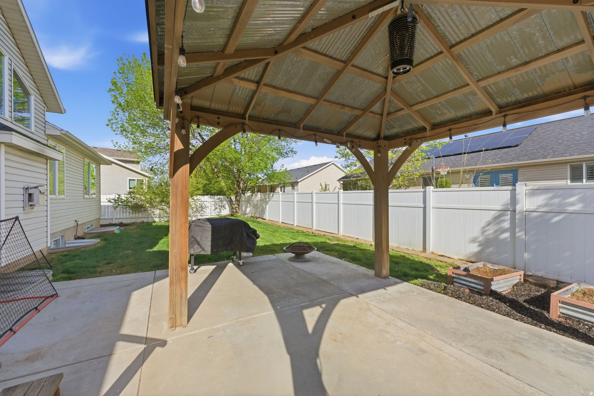 BEN LOMAND - Residential