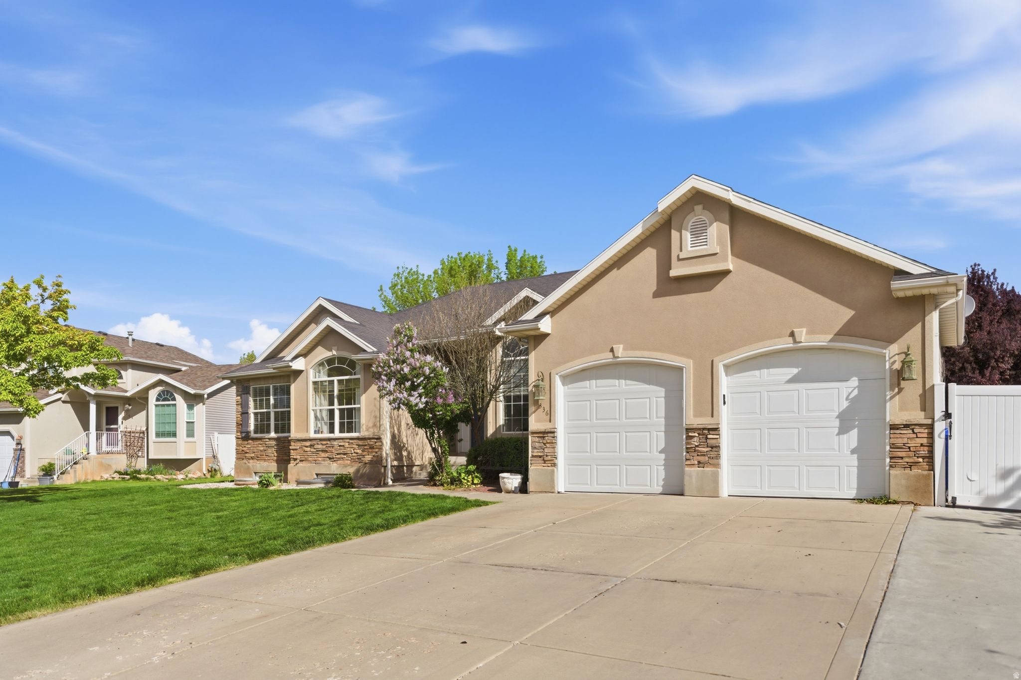 BEN LOMAND - Residential