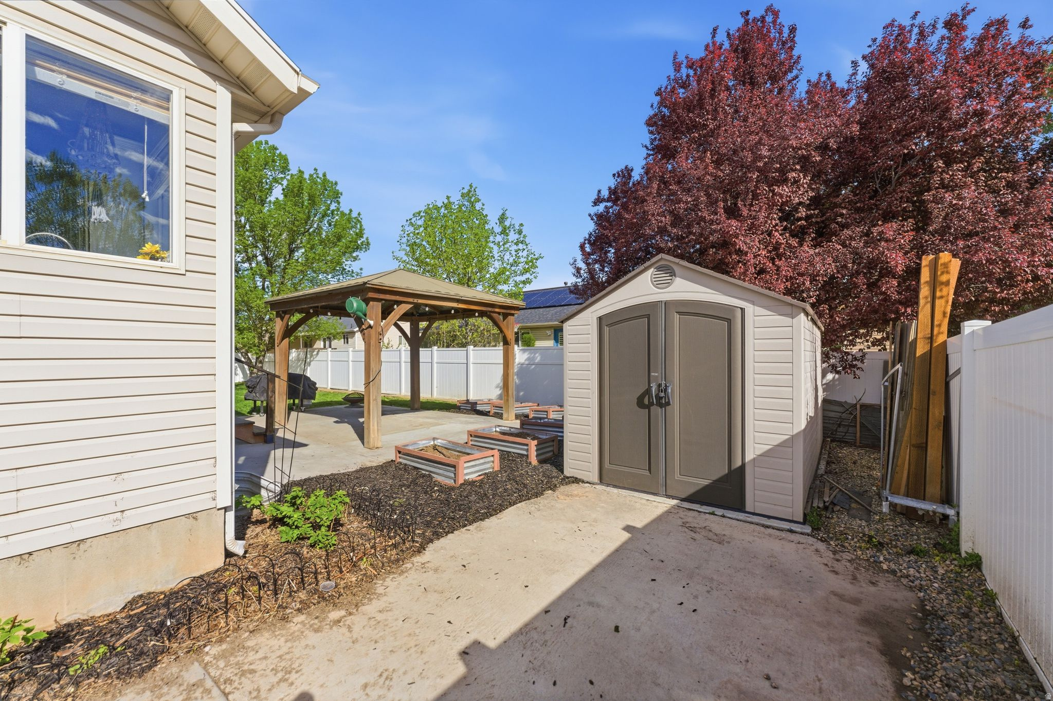 BEN LOMAND - Residential