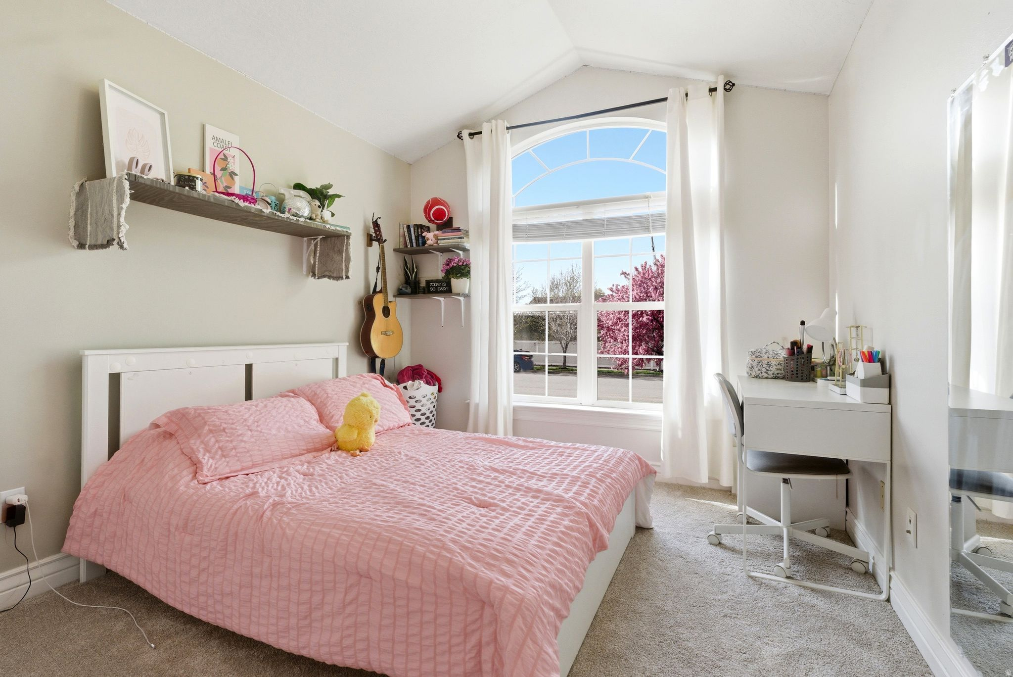 BEN LOMAND - Residential