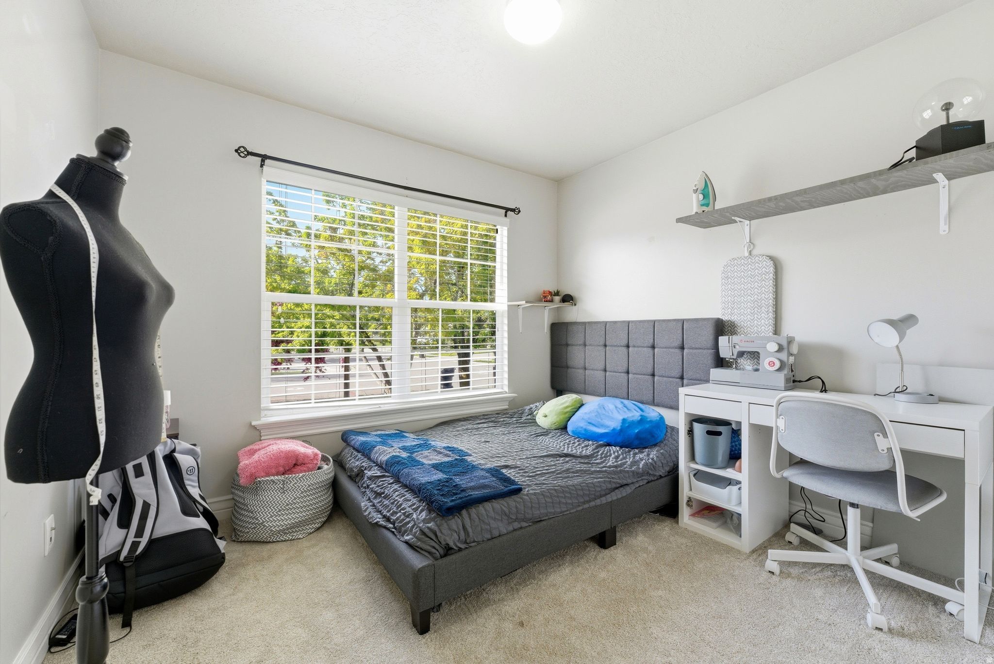 BEN LOMAND - Residential