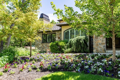 Tiny photo for 3450 E HIDDEN OAK DR, Cottonwood Heights, UT 84121 (MLS # 2164759)