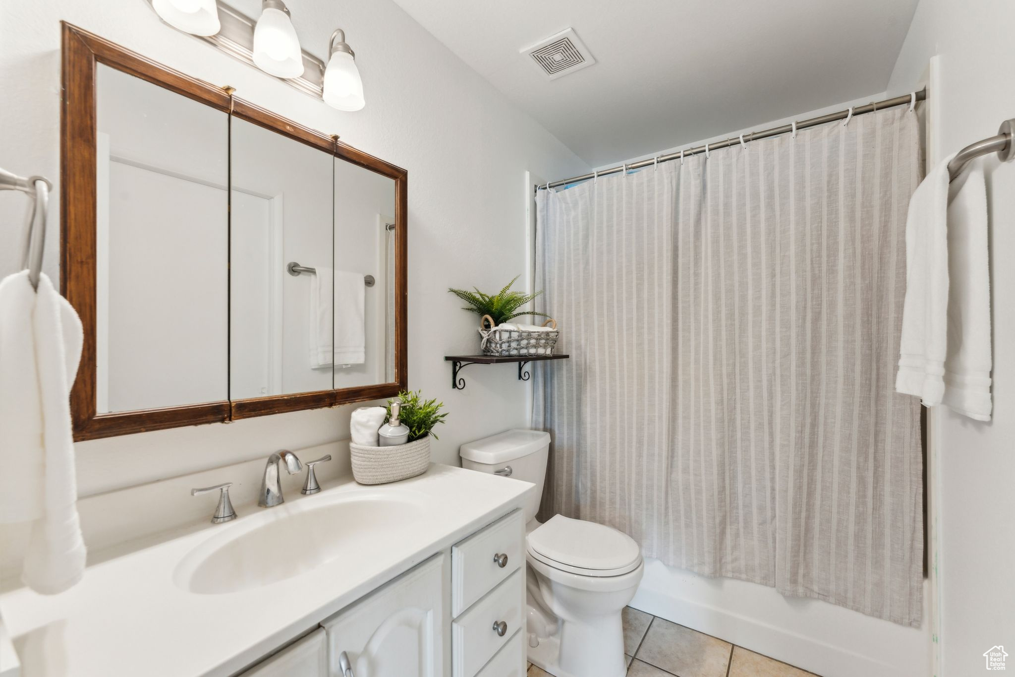 5878 S Blue Meadow Dr, Taylorsville, Utah image 12