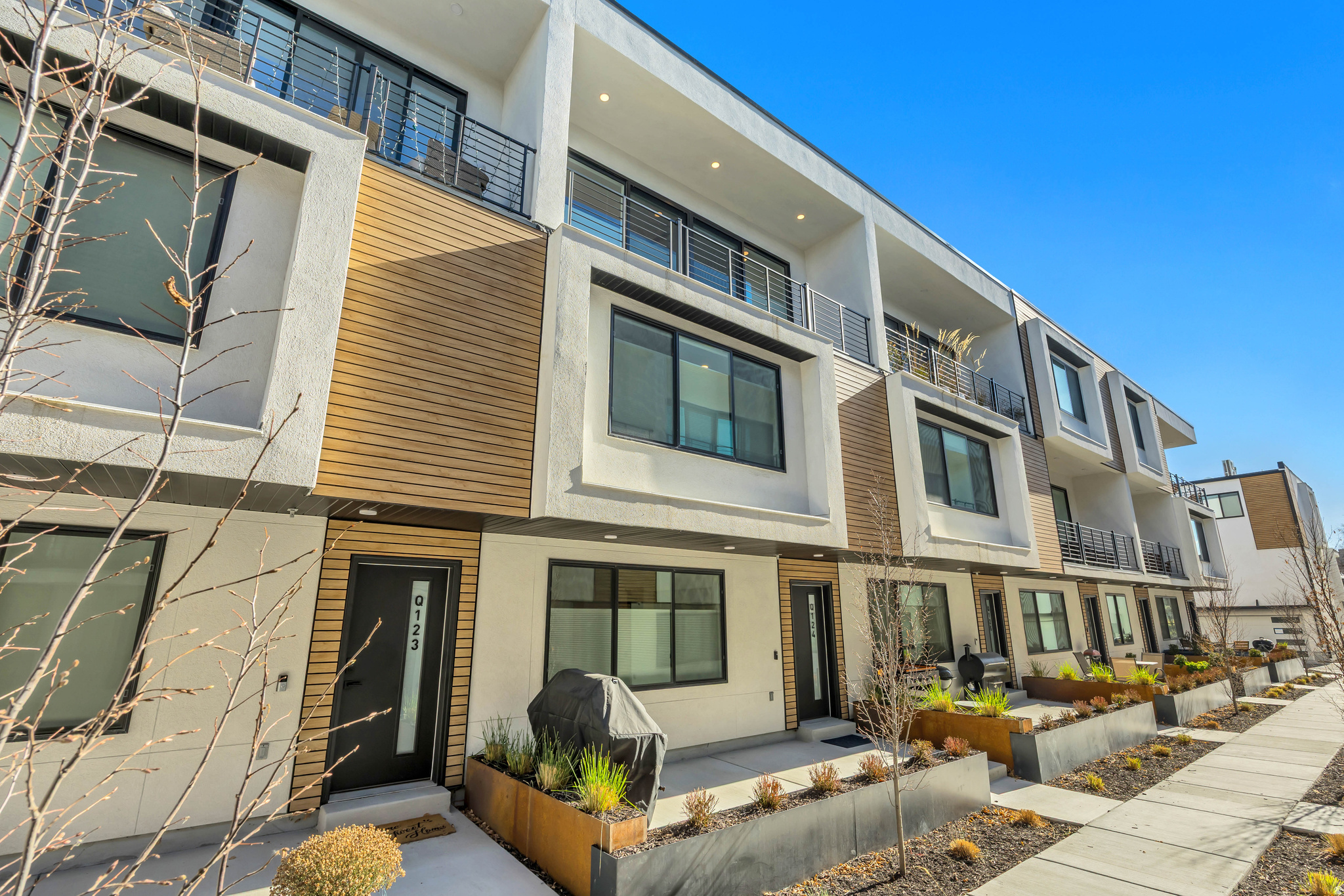 OPUS GREEN - Residential