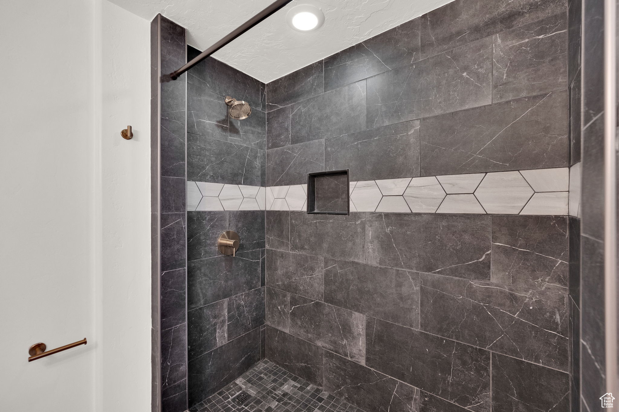 MILLER - Residential Lease
