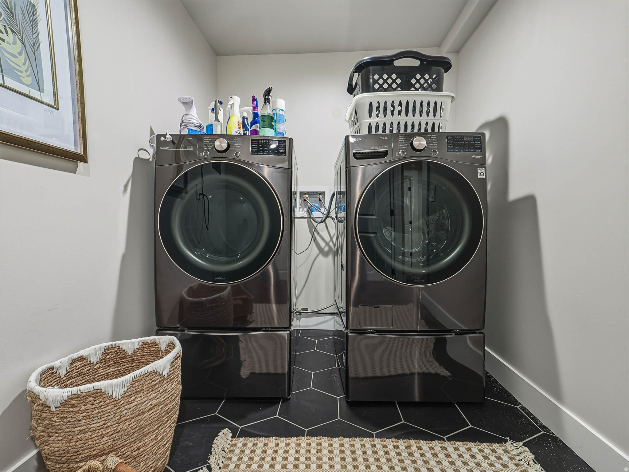 LAZY BAR - Residential