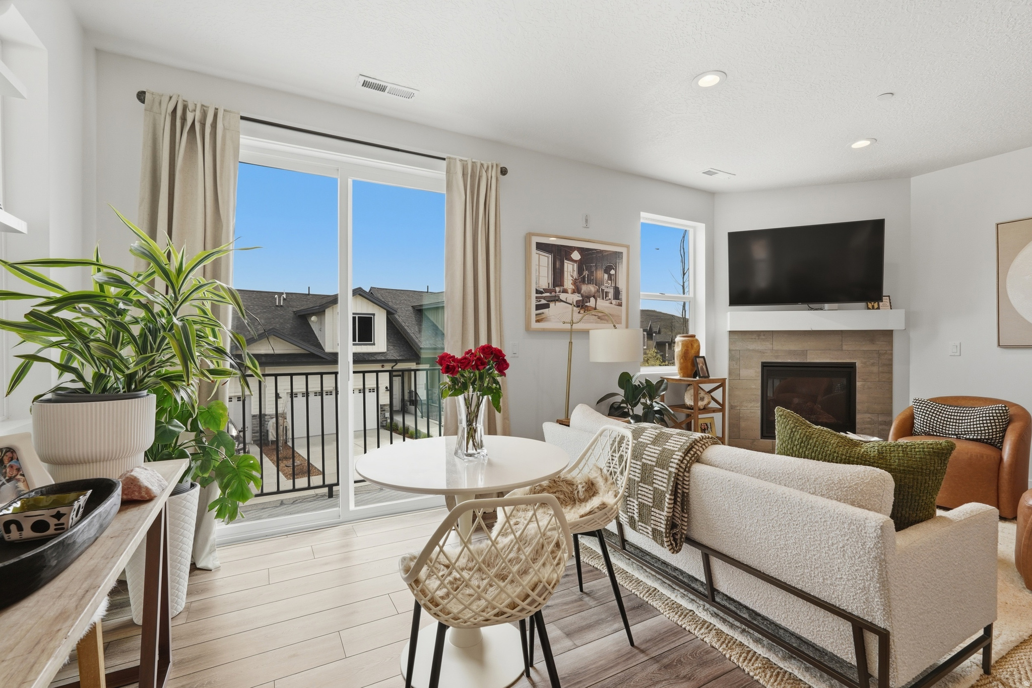 QUARRY SPRINGS AT PINEBROOK CONDO - Residential