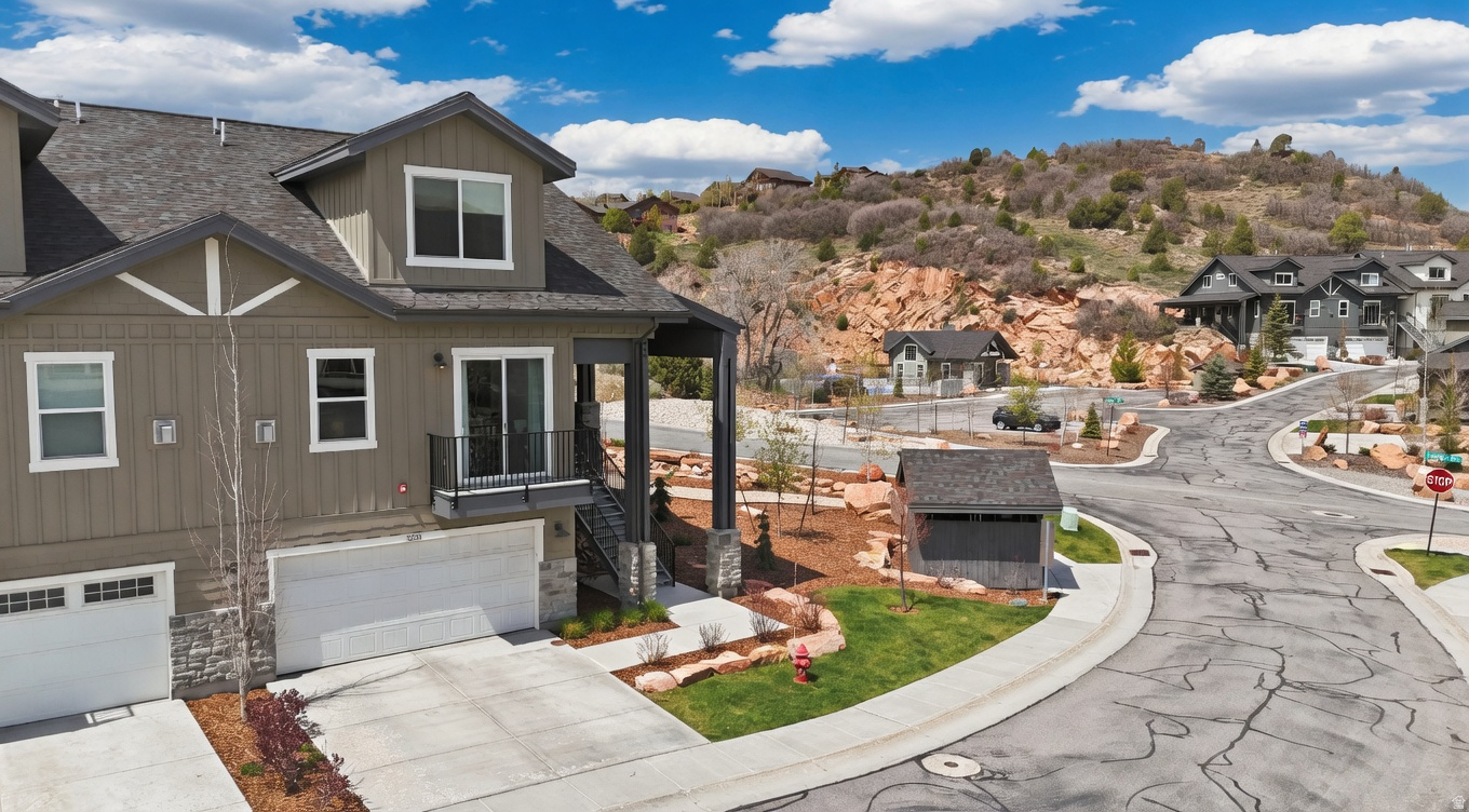 QUARRY SPRINGS AT PINEBROOK CONDO - Residential