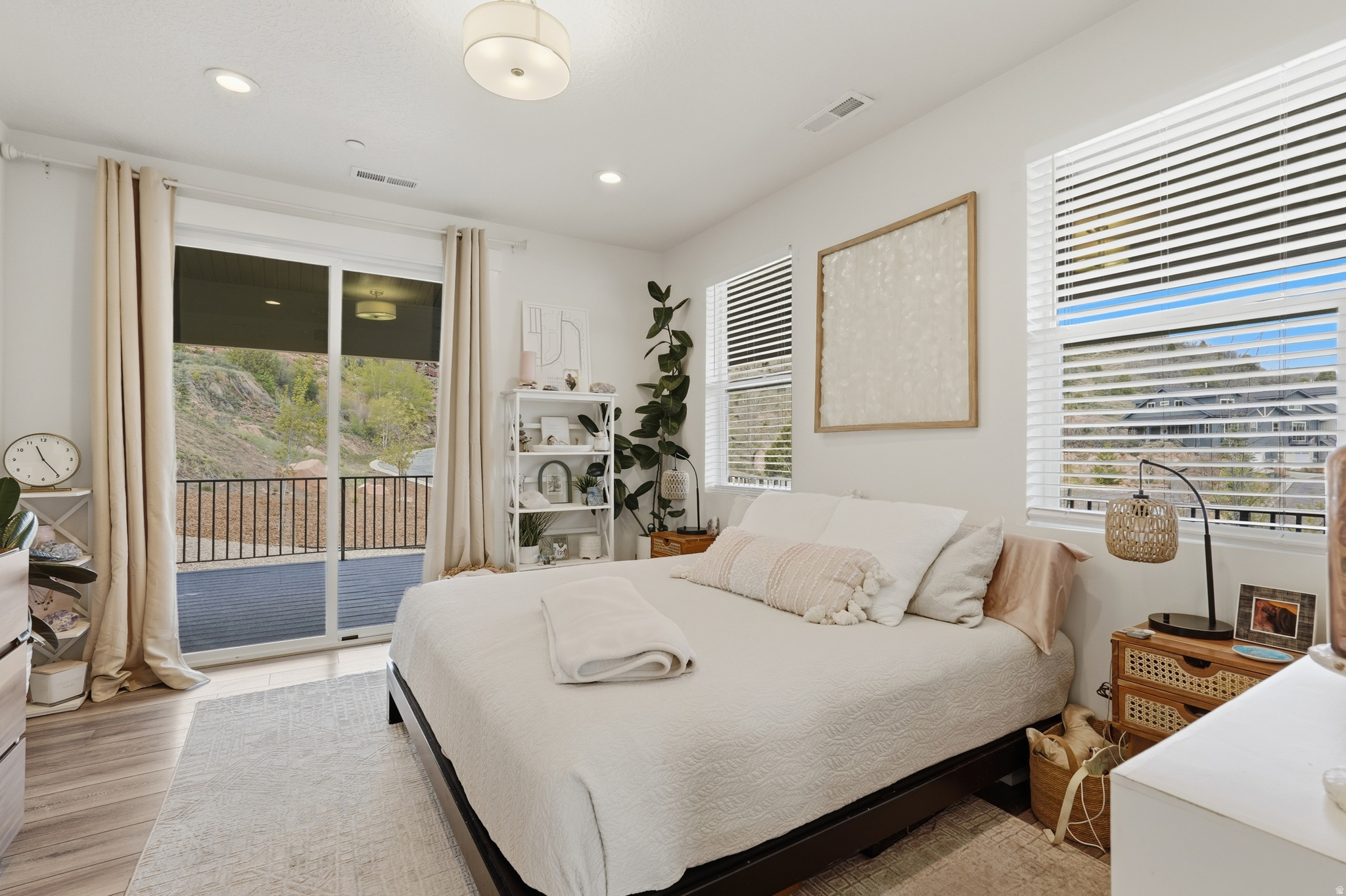 QUARRY SPRINGS AT PINEBROOK CONDO - Residential