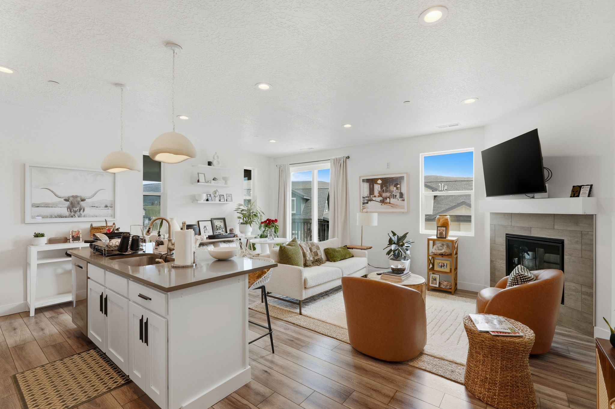 QUARRY SPRINGS AT PINEBROOK CONDO - Residential