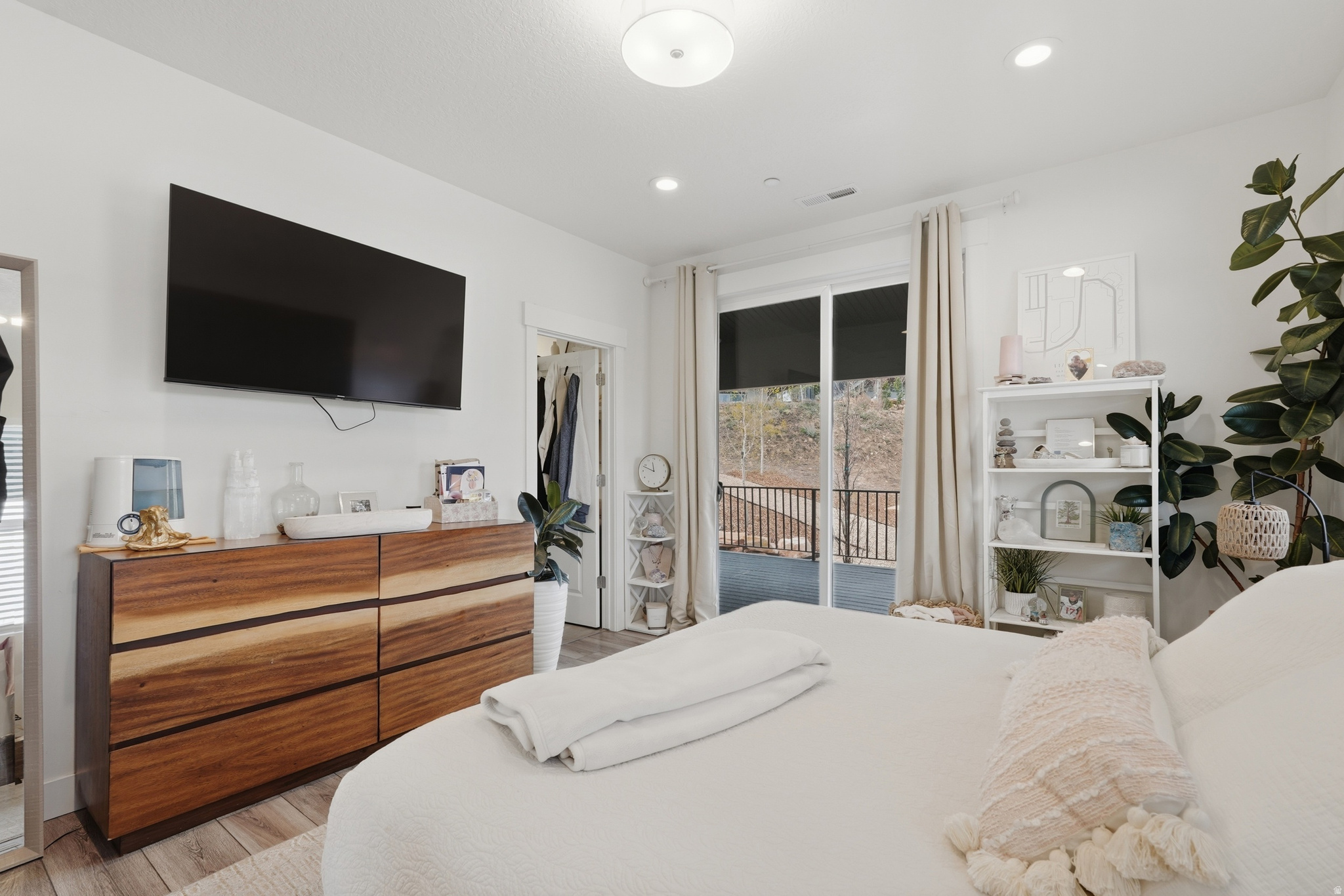 QUARRY SPRINGS AT PINEBROOK CONDO - Residential