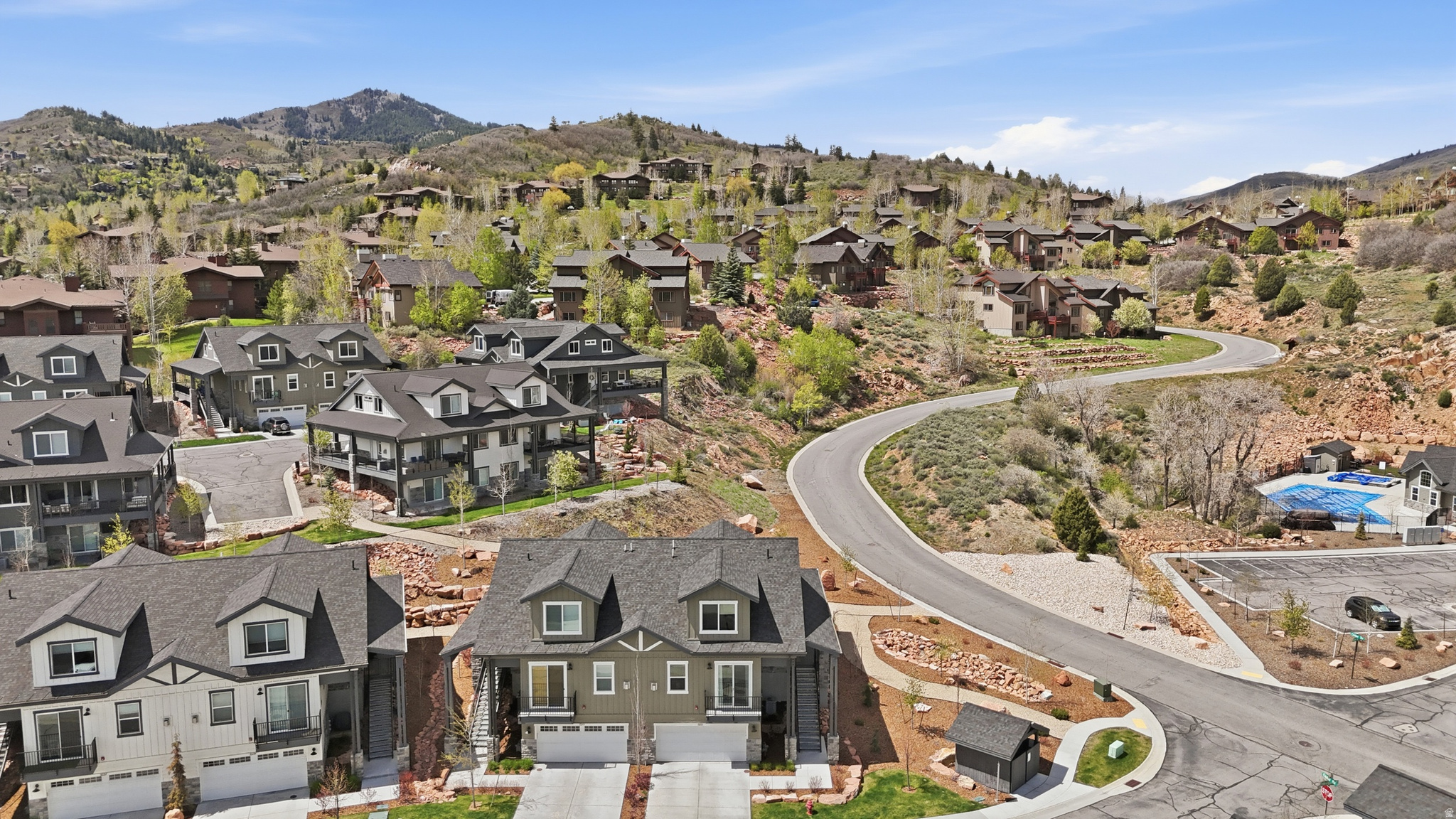QUARRY SPRINGS AT PINEBROOK CONDO - Residential