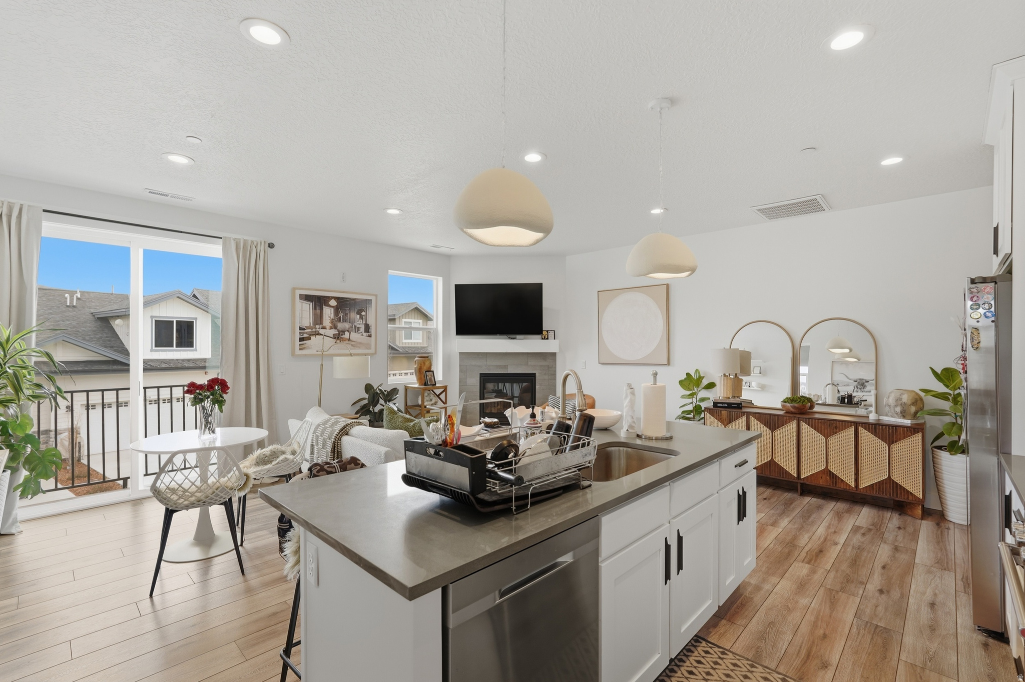 QUARRY SPRINGS AT PINEBROOK CONDO - Residential