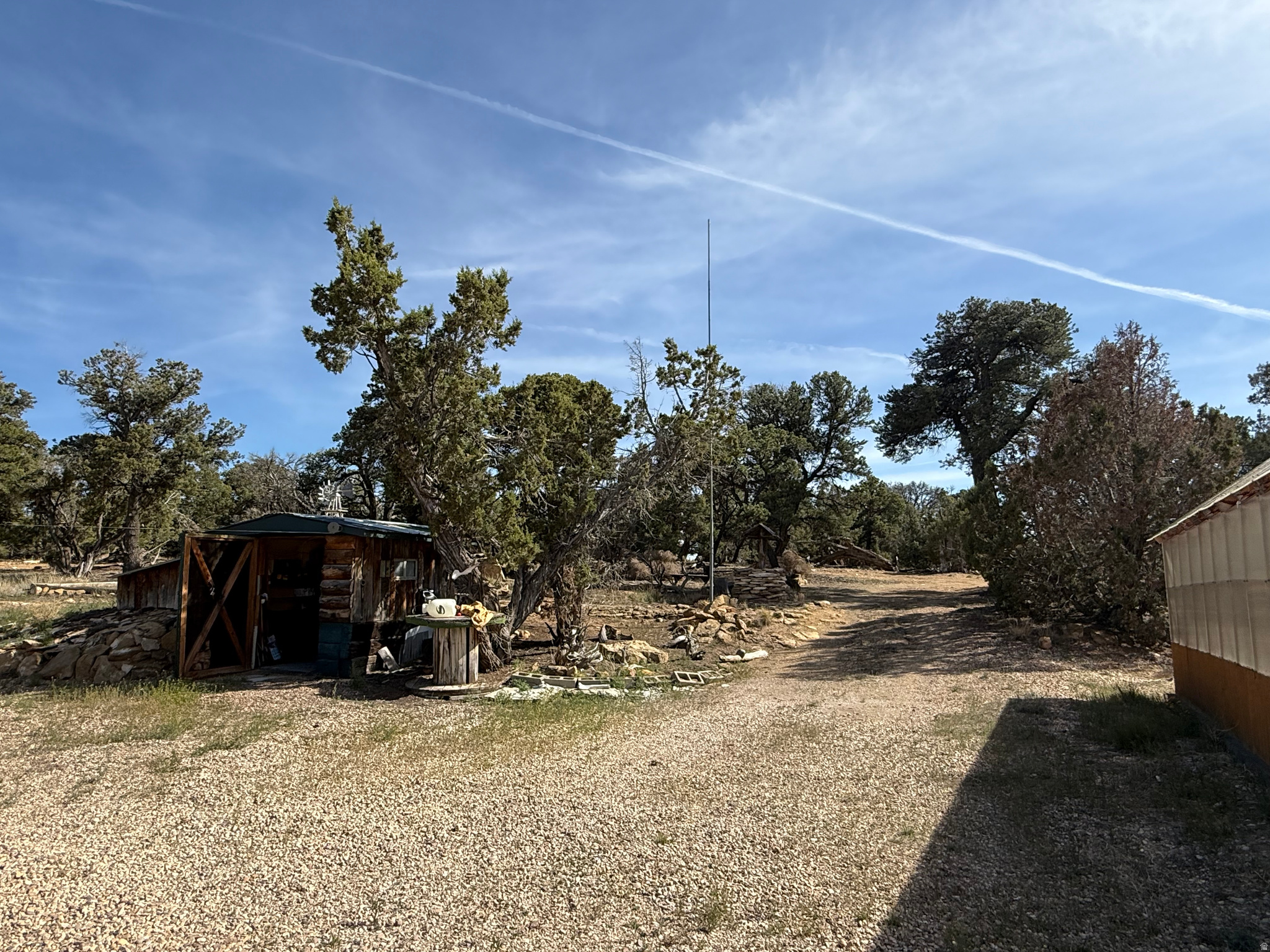 CEDAR MT 9-69W AND 69E - Residential
