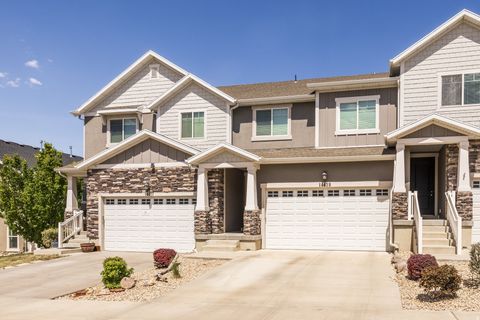 Photo of 14439 S QUIET SHADE DR W, Herriman, UT 84096 (MLS # 2158950)