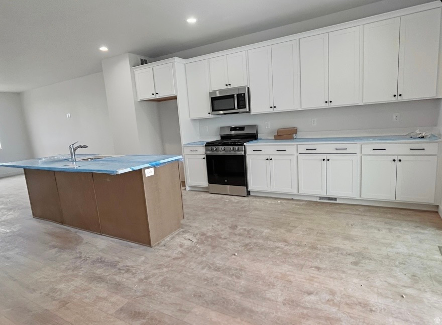 DAYBREAK - Residential