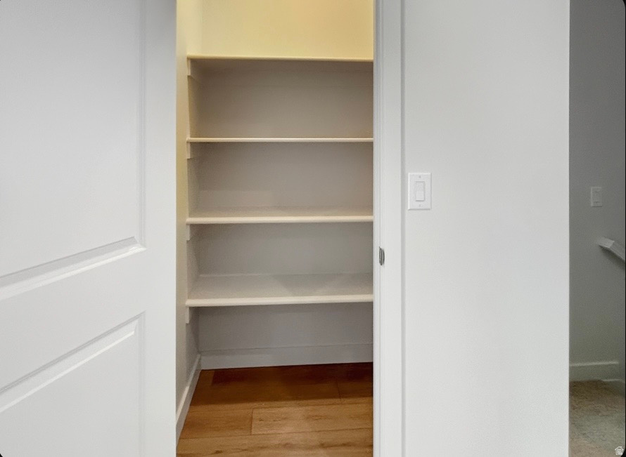 DAYBREAK - Residential