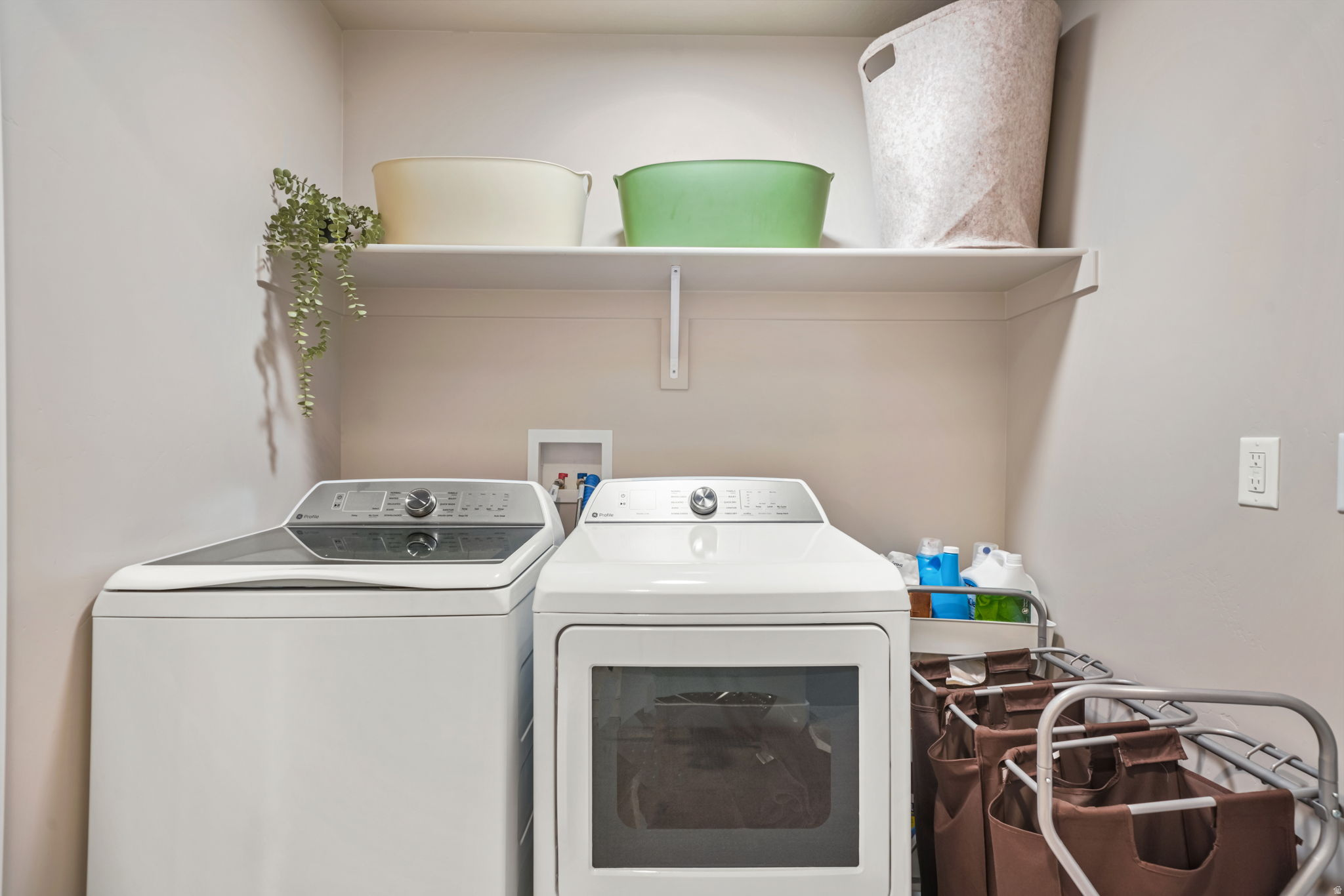 HOLBROOK SCANDIA COTTAGE 3314 - Residential