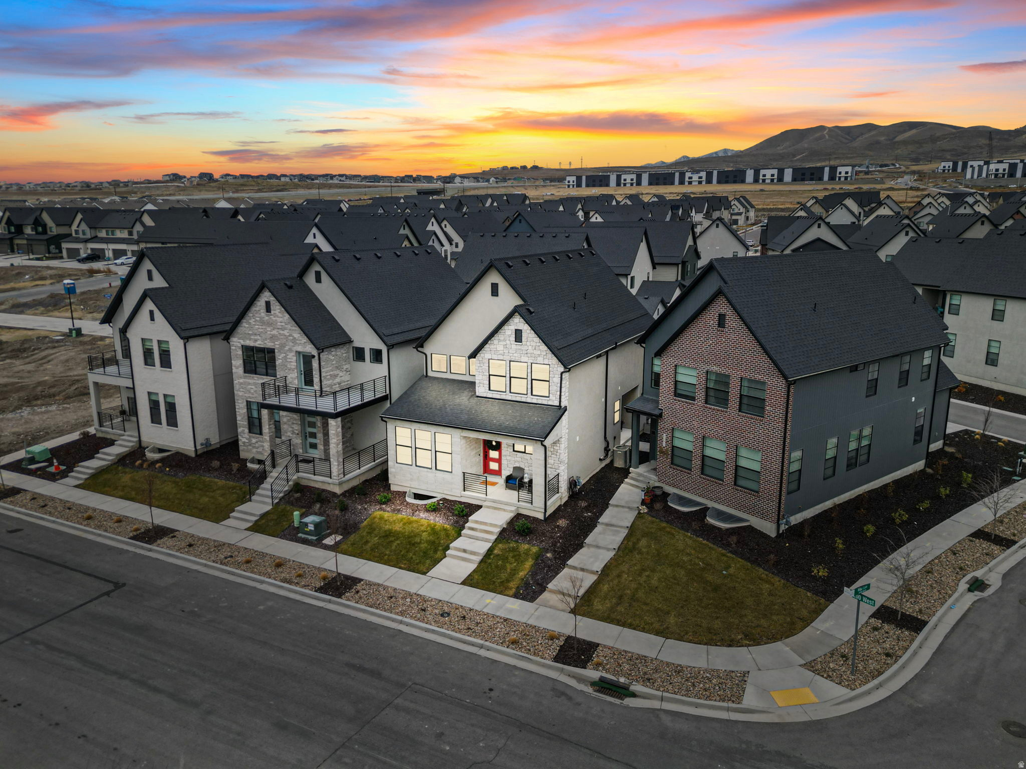 HOLBROOK SCANDIA COTTAGE 3314 - Residential