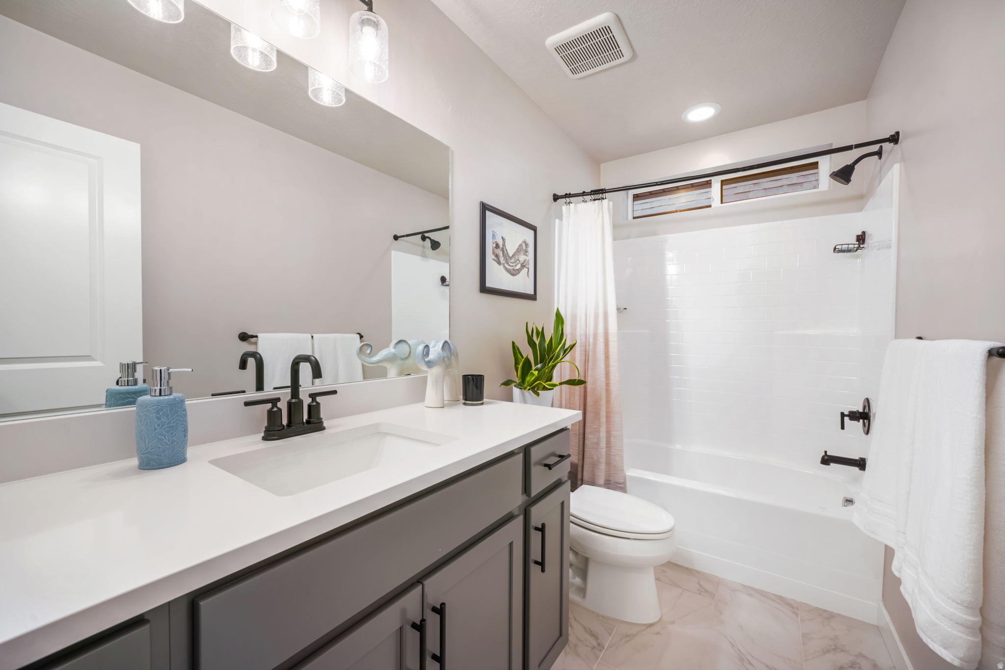 HOLBROOK SCANDIA COTTAGE 3314 - Residential