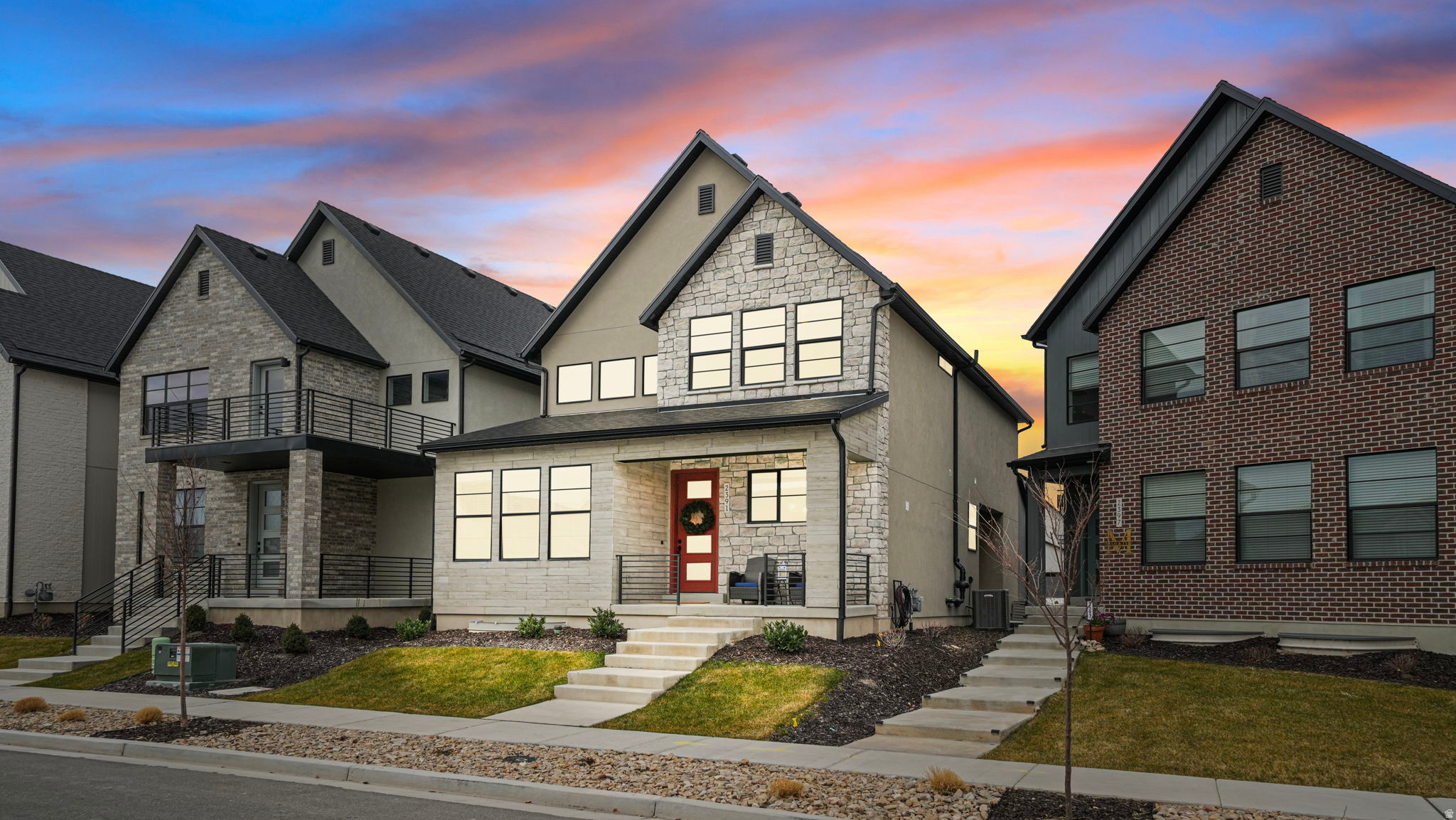 HOLBROOK SCANDIA COTTAGE 3314 - Residential
