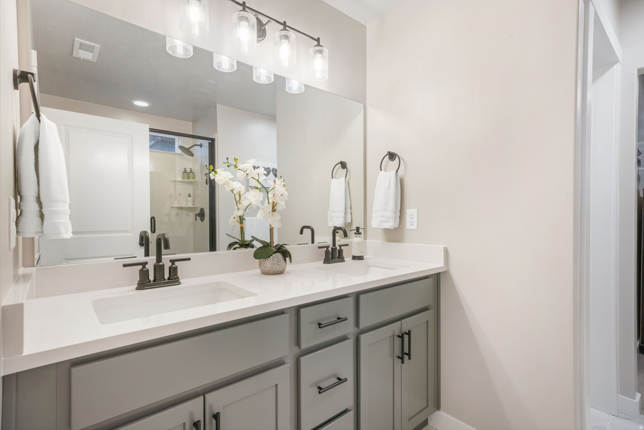 HOLBROOK SCANDIA COTTAGE 3314 - Residential