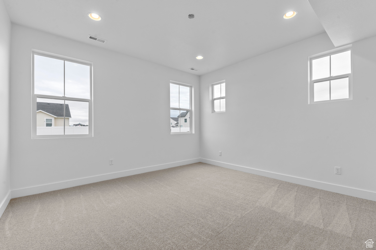 FAIRHAVEN 413 - Residential