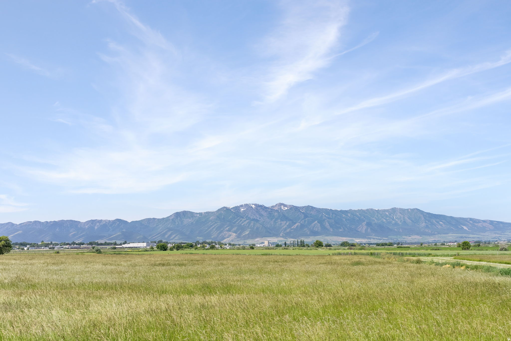 SCENIC MOUNTAIN - Residential
