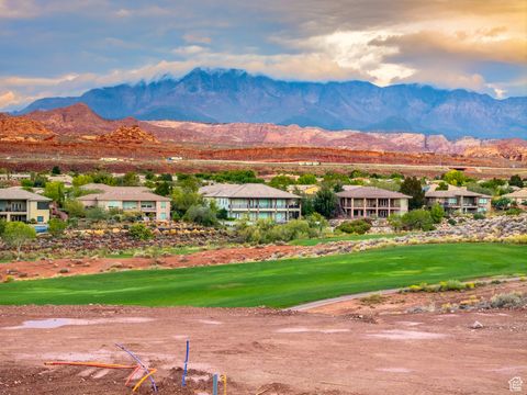 Tiny photo for 1711 N GOLDEN BEAR WAY #108, Washington, UT 84780 (MLS # 2119533)