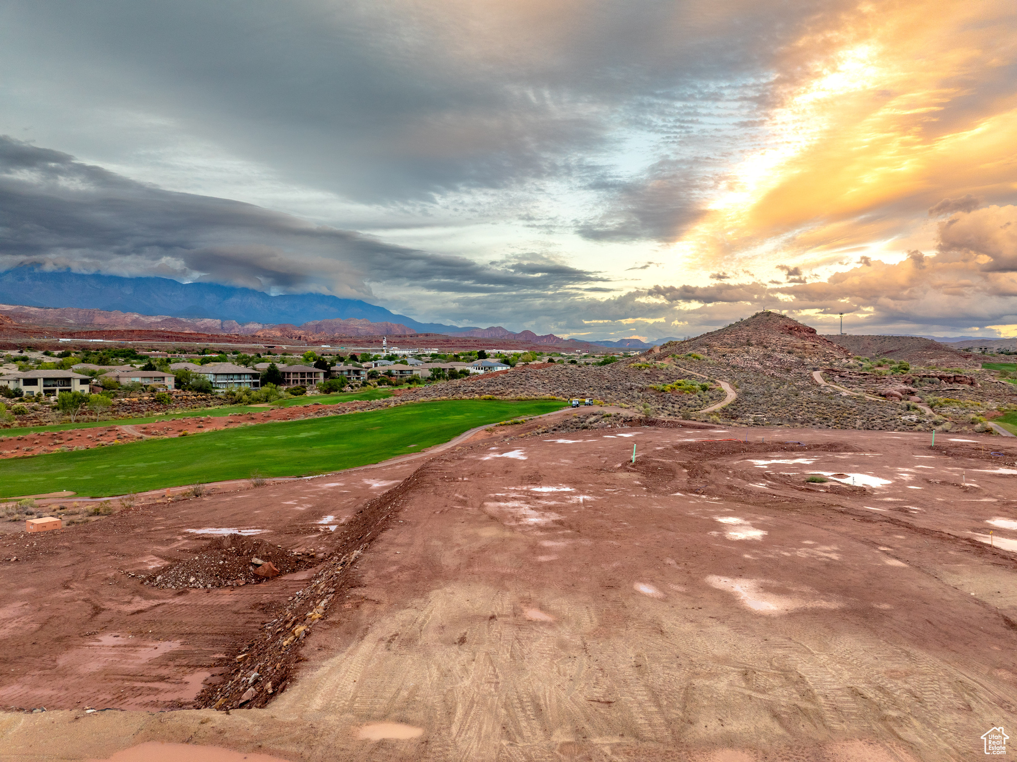 THE CLUB AT CORAL CANYON - Land