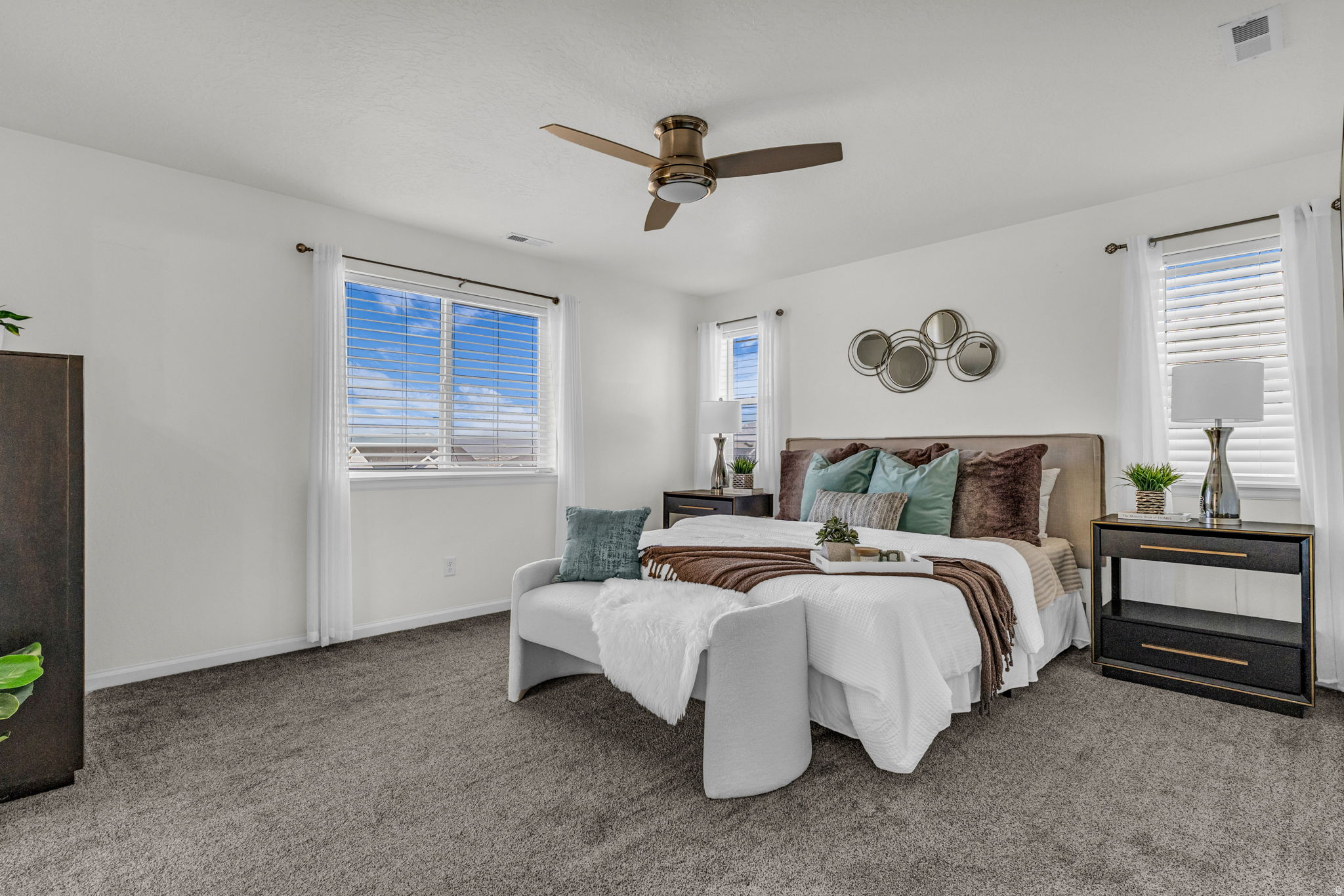 SOUTH HILLS - Residential