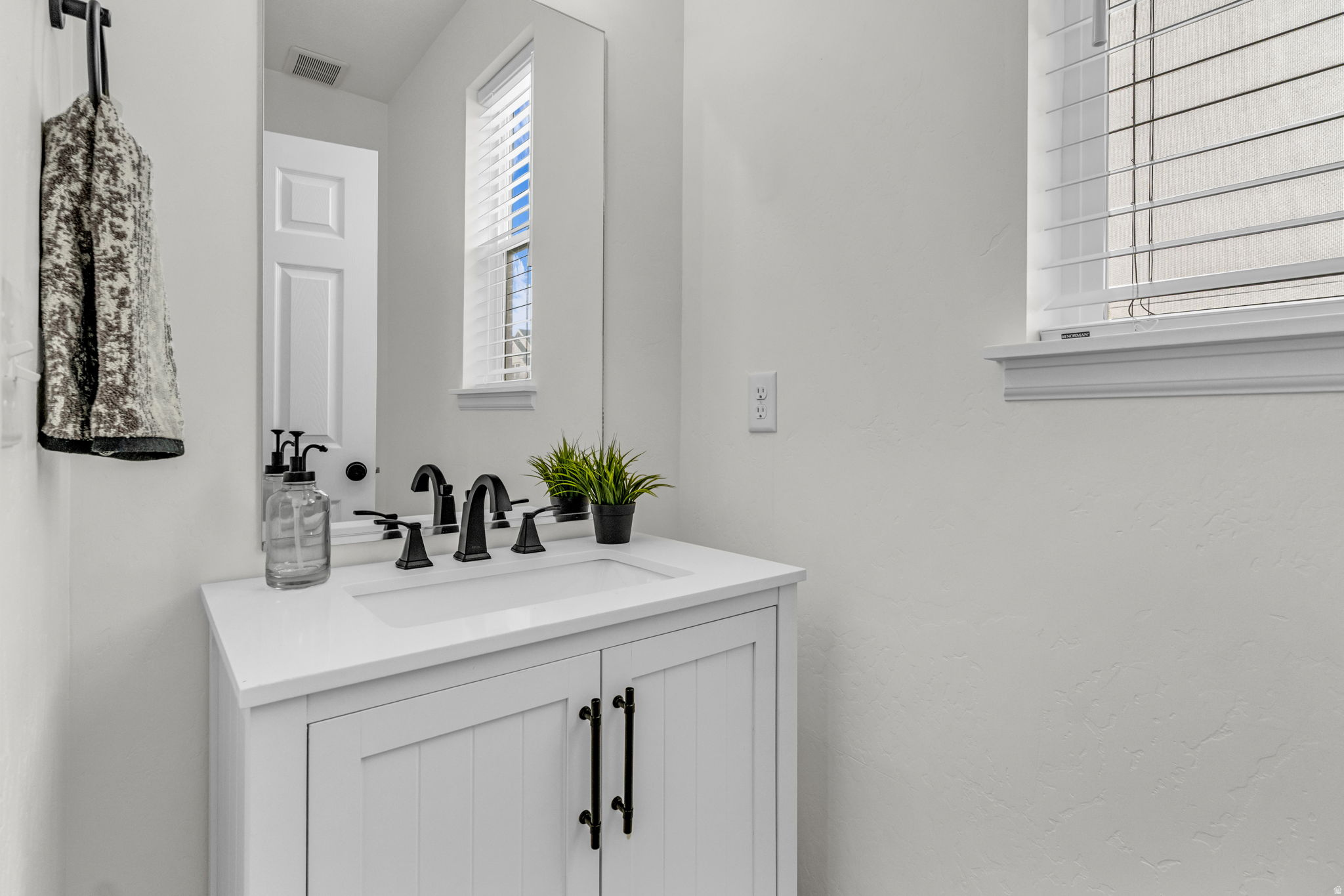 SOUTH HILLS - Residential