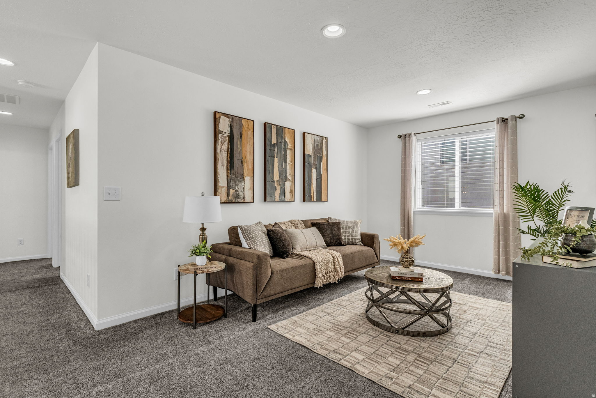 SOUTH HILLS - Residential