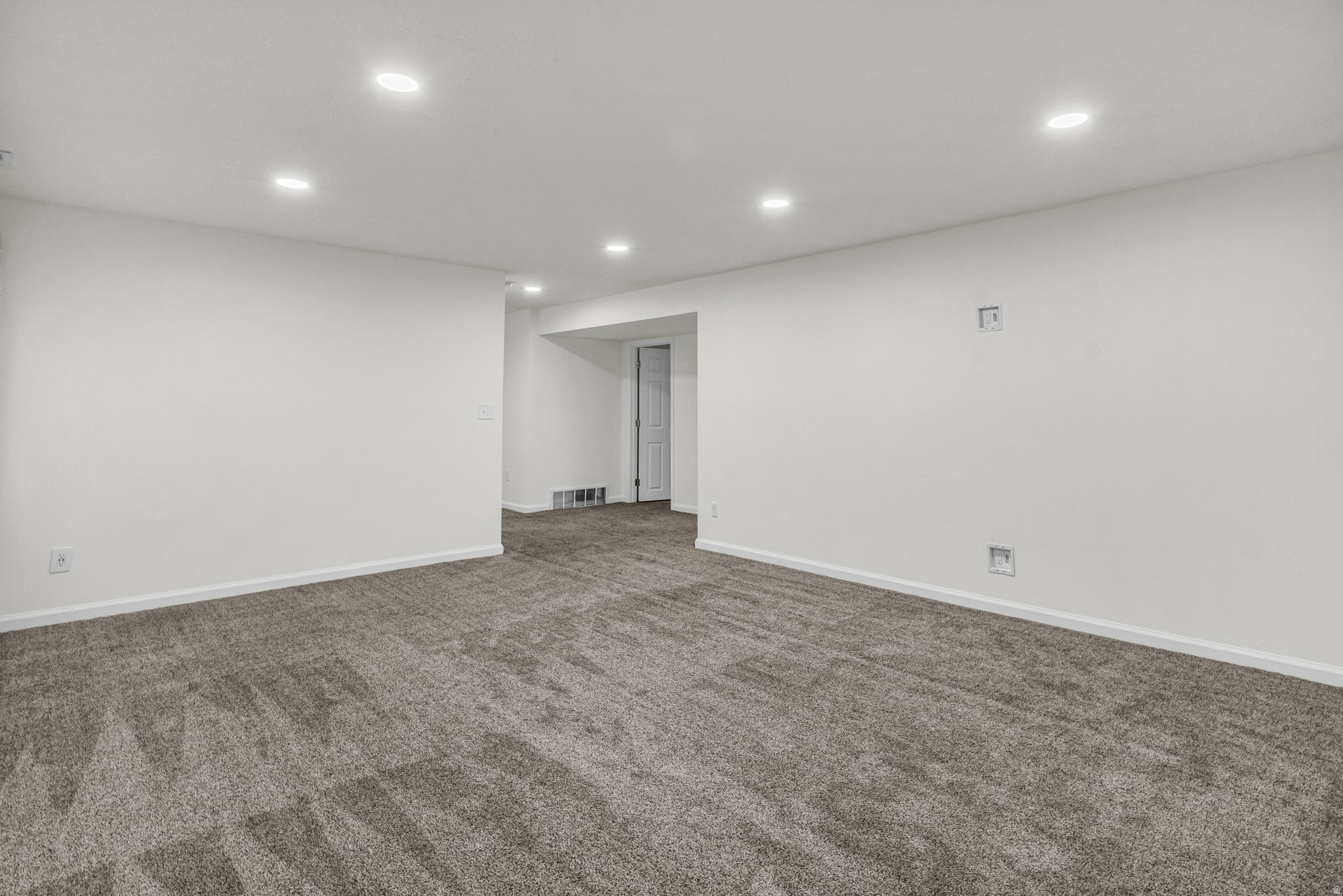 SOUTH HILLS - Residential