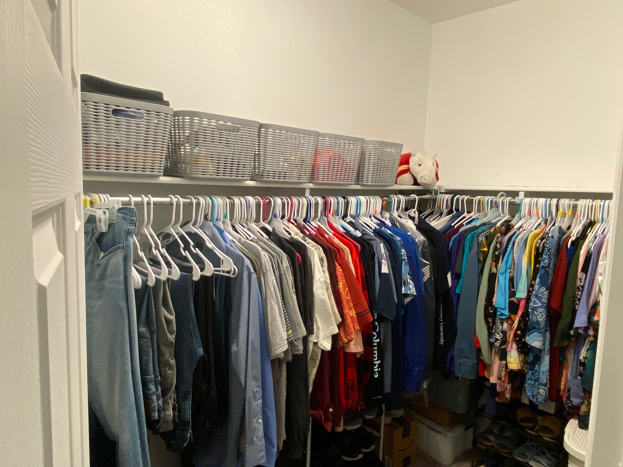 VILLAGES AT ARROWHEAD PARK - Residential