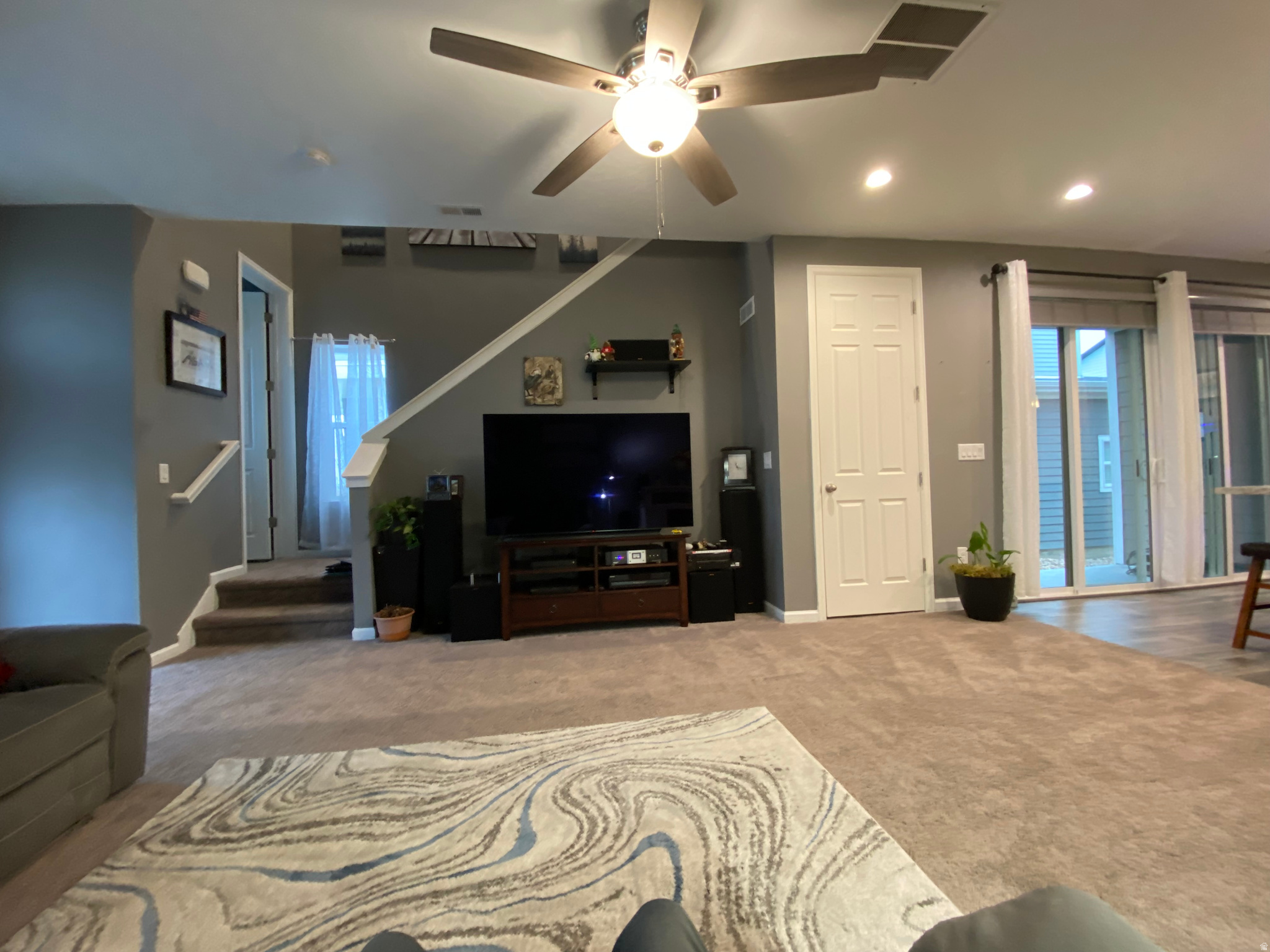 VILLAGES AT ARROWHEAD PARK - Residential