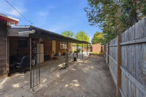 Tiny photo for 565 W 5465 S, Murray, UT 84123 (MLS # 2181550)