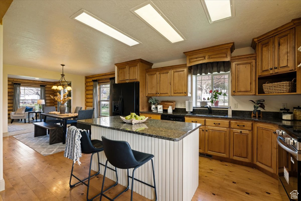 605 W 100, Lindon, Utah image 2