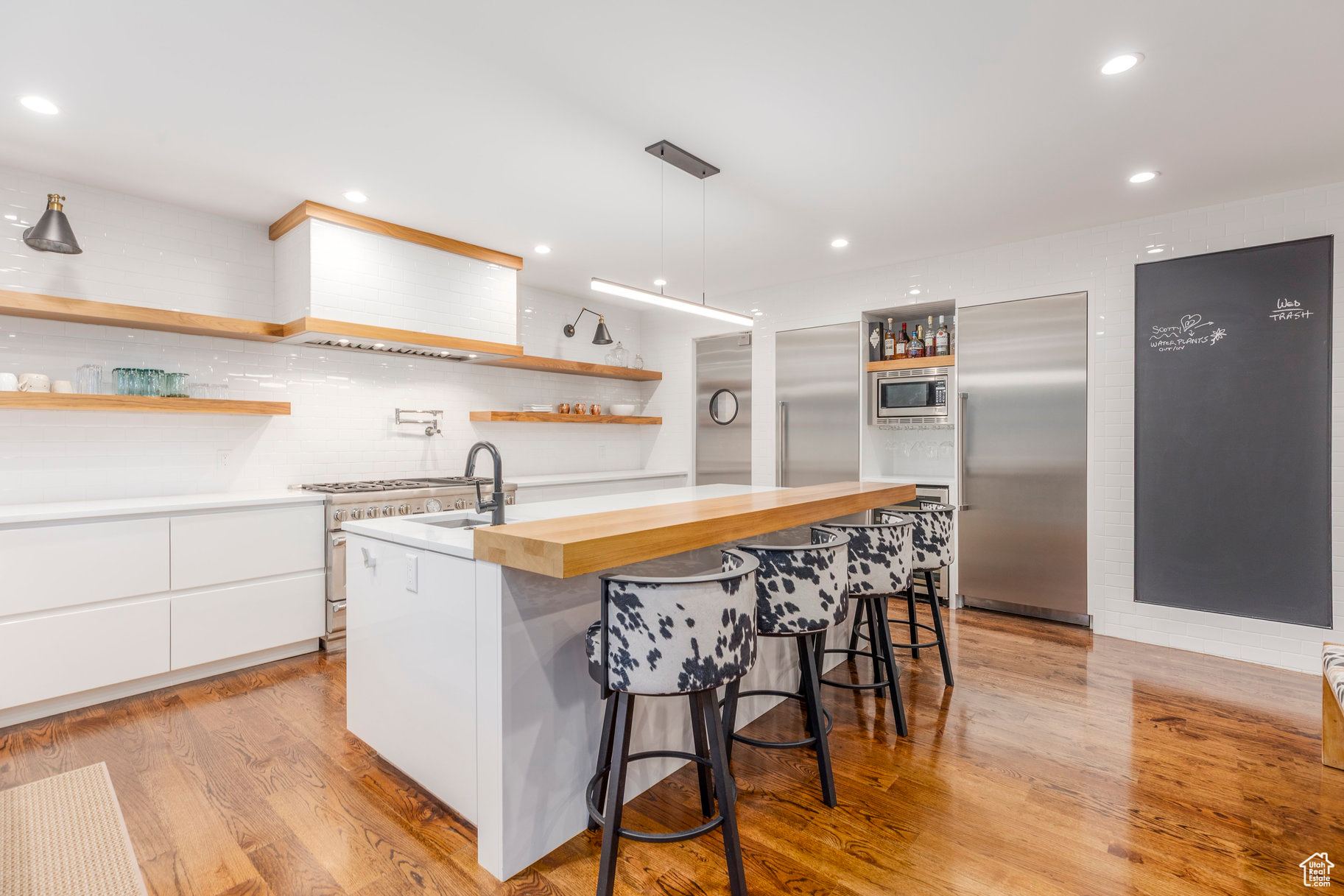 PARK MEADOWS - Residential